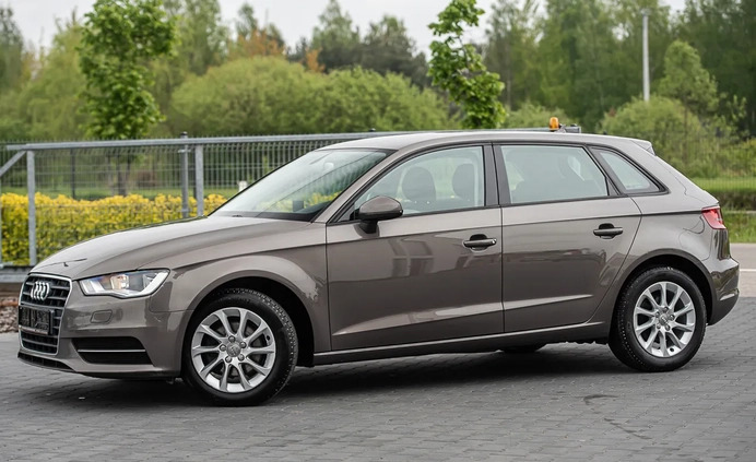 Audi A3 cena 37900 przebieg: 232000, rok produkcji 2014 z Radom małe 436